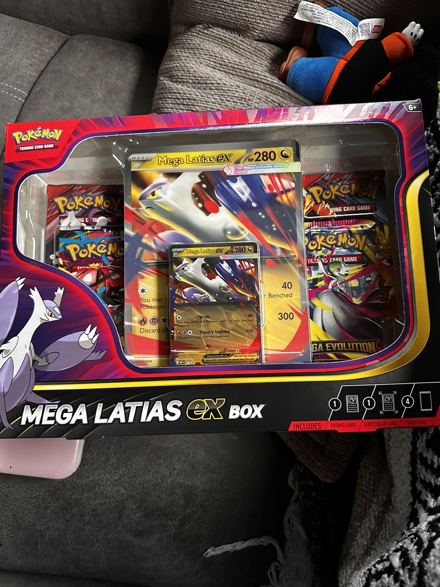 Pokémon Mega Latias ex box