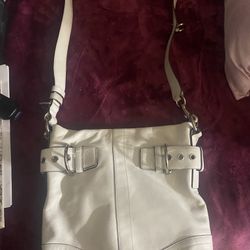 Coach (Authentic With Serial Number)White Purse