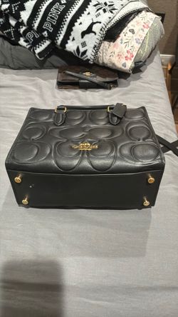 Coach purse and wallet