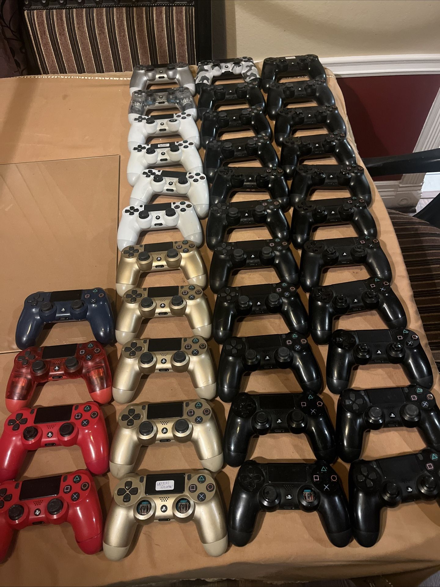 Lot of 37 Sony Playstation 4 PS4 OEM Controllers - For Parts / Repair