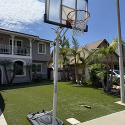Freestanding Basketball Goal