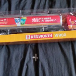 Kenworth W900 Tractor Trailer Have 5 All Brand New In The Box 5 Dollors Each Or 20 Dollars For All