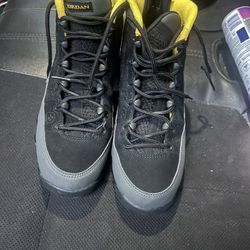 Jordan 9s (boys) sz7