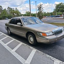 2002 Mercury Grand Marquis