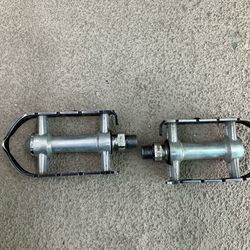 Vintage Kyokuto (KKT) Pro Vic II Pedals - 9/16" Thread