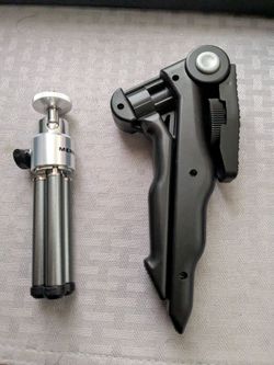 Compact tripods