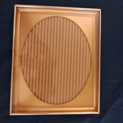 Vintage gold oval picture frame