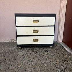 Dresser On Wheels