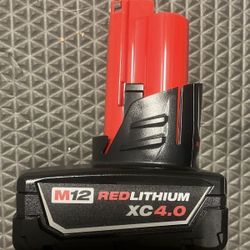 New Milwaukee M12 4AH Battery