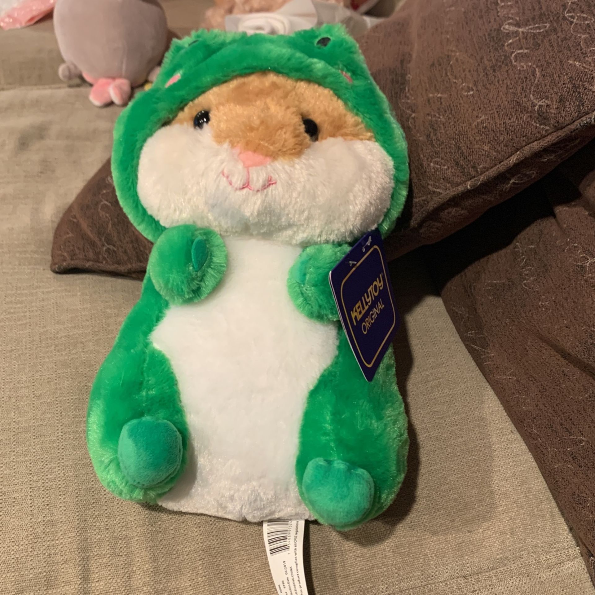 frog plushie 