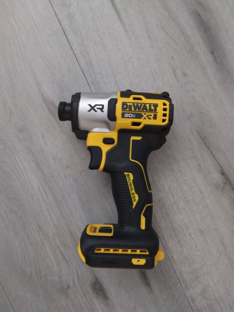 Dewalt