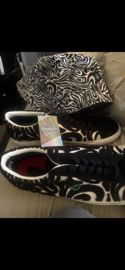 Vans Hat And Shoes
