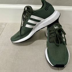 Adidas Swift Run Women’s Size 7 1/2