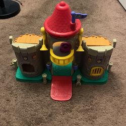 Toy Castle