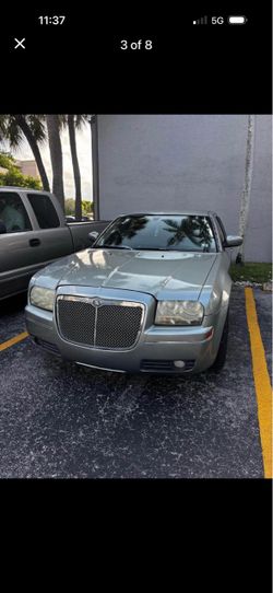 2005 Chrysler 300