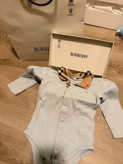 Burberry t shirt 24months