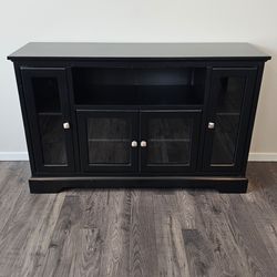 Entertainment Center / TV Stand