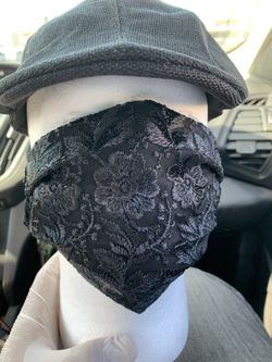 Black Lace Mask- Elegant