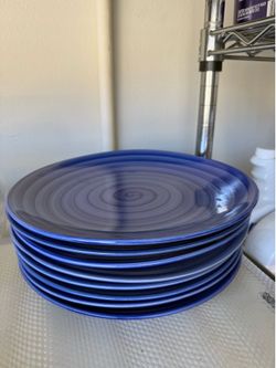 8 dinner plates