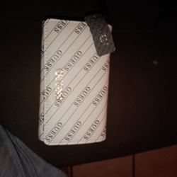 Guess Wallet