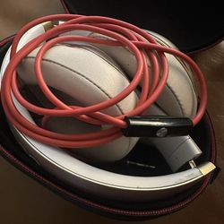 Beats - Studio Pro - Wireless Noise Cancelling Over-the-Ear Headphones - Gold & Tan Kim Rare