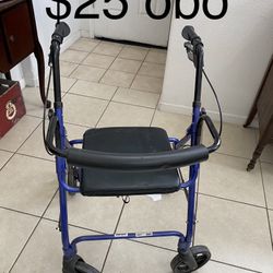 Adult Walker/seat