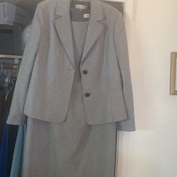 Women’s Suit 2pc Gray
