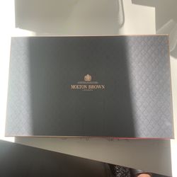 Molton Brown Shower Gel