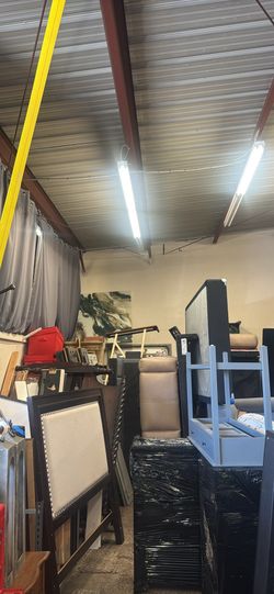 $1 Assorted Furniture & Home Decor Items