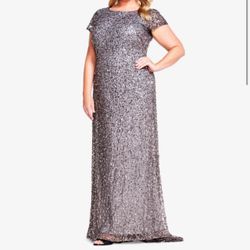 Adrianna Papell Scoop Back Gown 