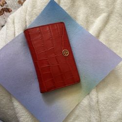 Tory Burch wallet 