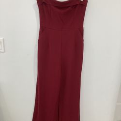 Jumpsuit Size Small w/pockets