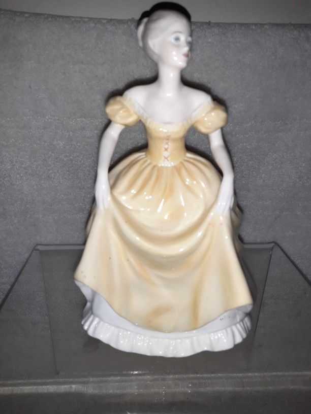 Vintage Coalport Ladies of Fashion Figurine - 'Emily' - Porcelain Hand-decorated Bone China Figurine

