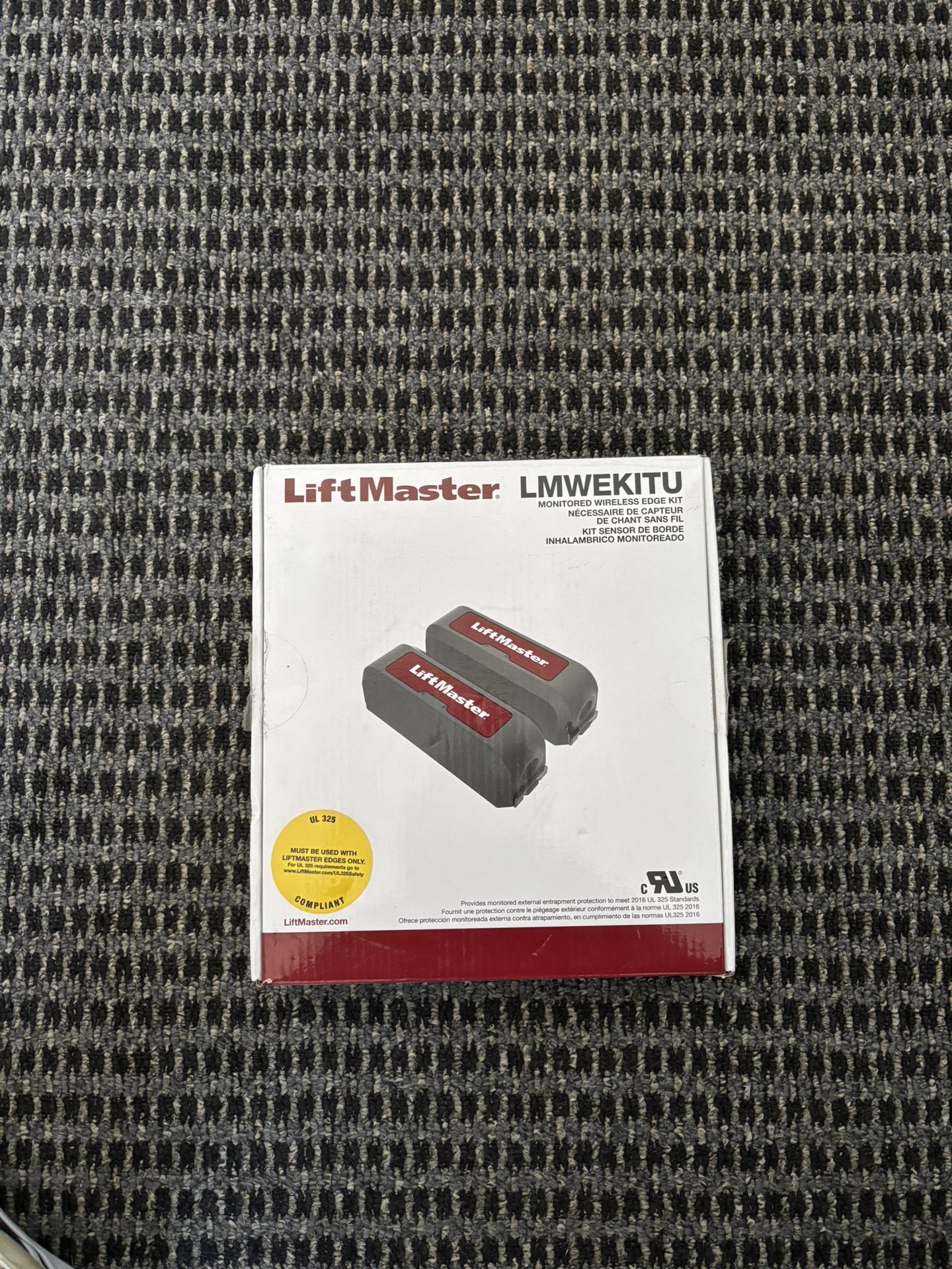 NEW- Open box LiftMaster LMWEKITU Monitored Wireless Edge Kit