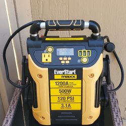 EverStart Maxx 1200 Watt Jump Starter 40 Firme