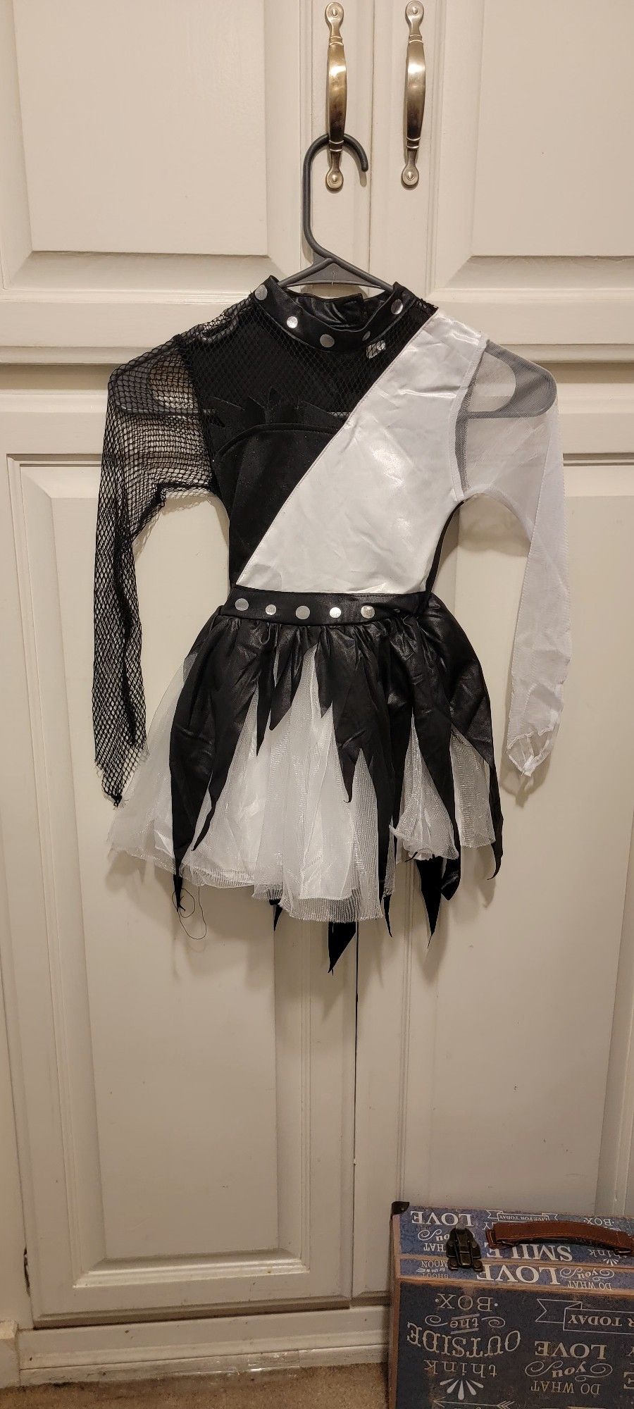 Girls Dress Costume Size Small 4-6