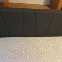 Platform Bed Frame With Slats And Headboard