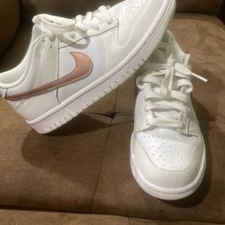 Nike Dunk Low White Pink (GS) 5Y