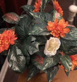 Customized floral arrangement