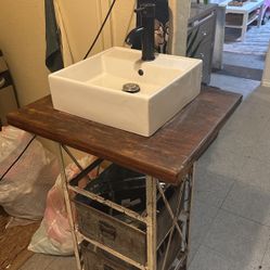 Bathroom Rustic Vanity 