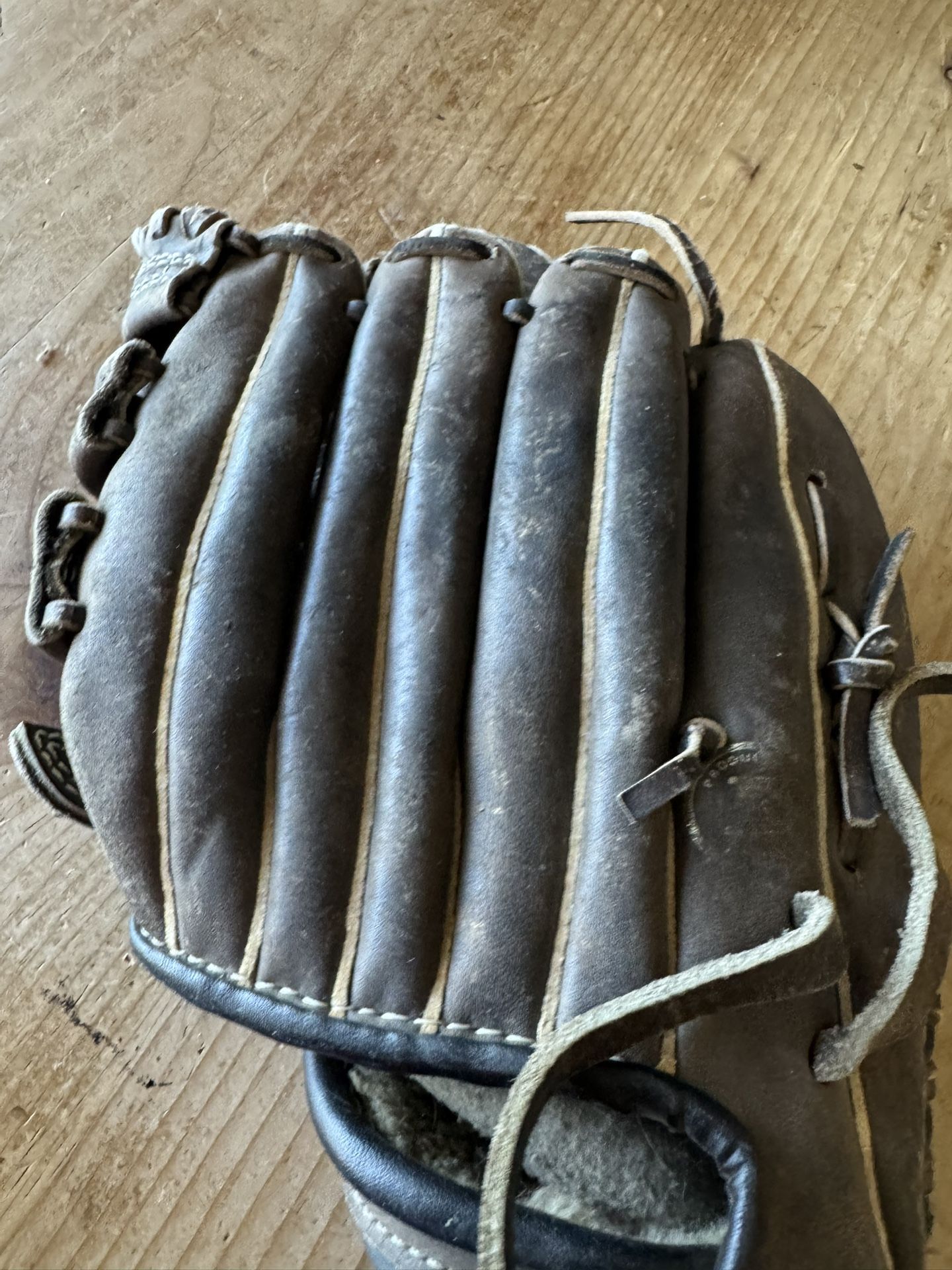 Baseball Mitt Kids