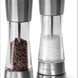 COLE  &  MASON Derwent Gourmet Precision Salt & Pepper Mill Set - NEW In BOX