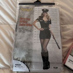Halloween Costumes 
