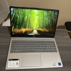 HP Laptop 512GB Memory, Intel i7, 16gb Ram, Mint Condition