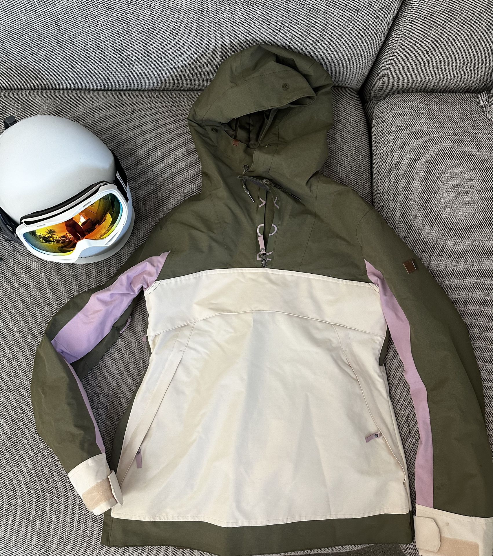 snowboarding jacket 