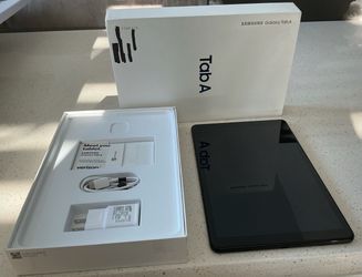 Samsung Galaxy Tab A 10.5 Bundle (32GB Cellular Unlocked) - Perfect Condition w/ Box & Case