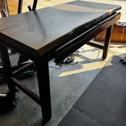 Desk with two drawers