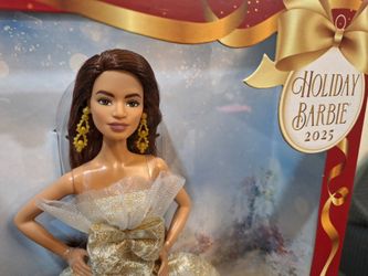 2025 BARBIE SIGNATURE HOLIDAY DOLL - NEW