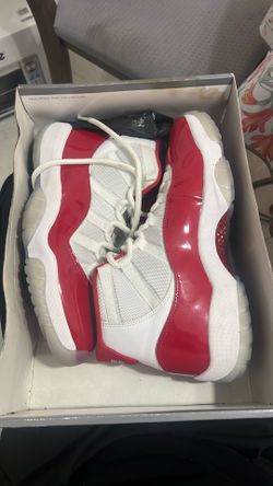 Jordan 11 cherry