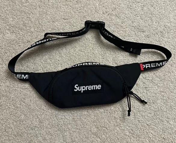 Supreme Shoulder Bag